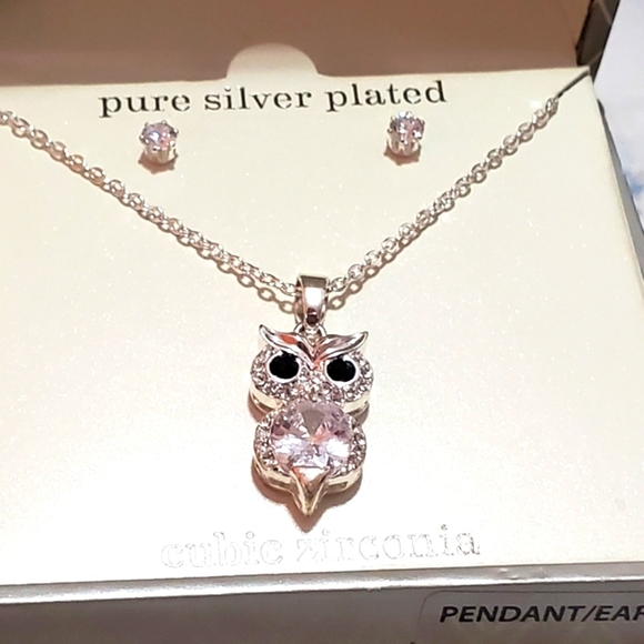 ❤️❤️❤️NEW SET earrings & necklace - Picture 3 of 3